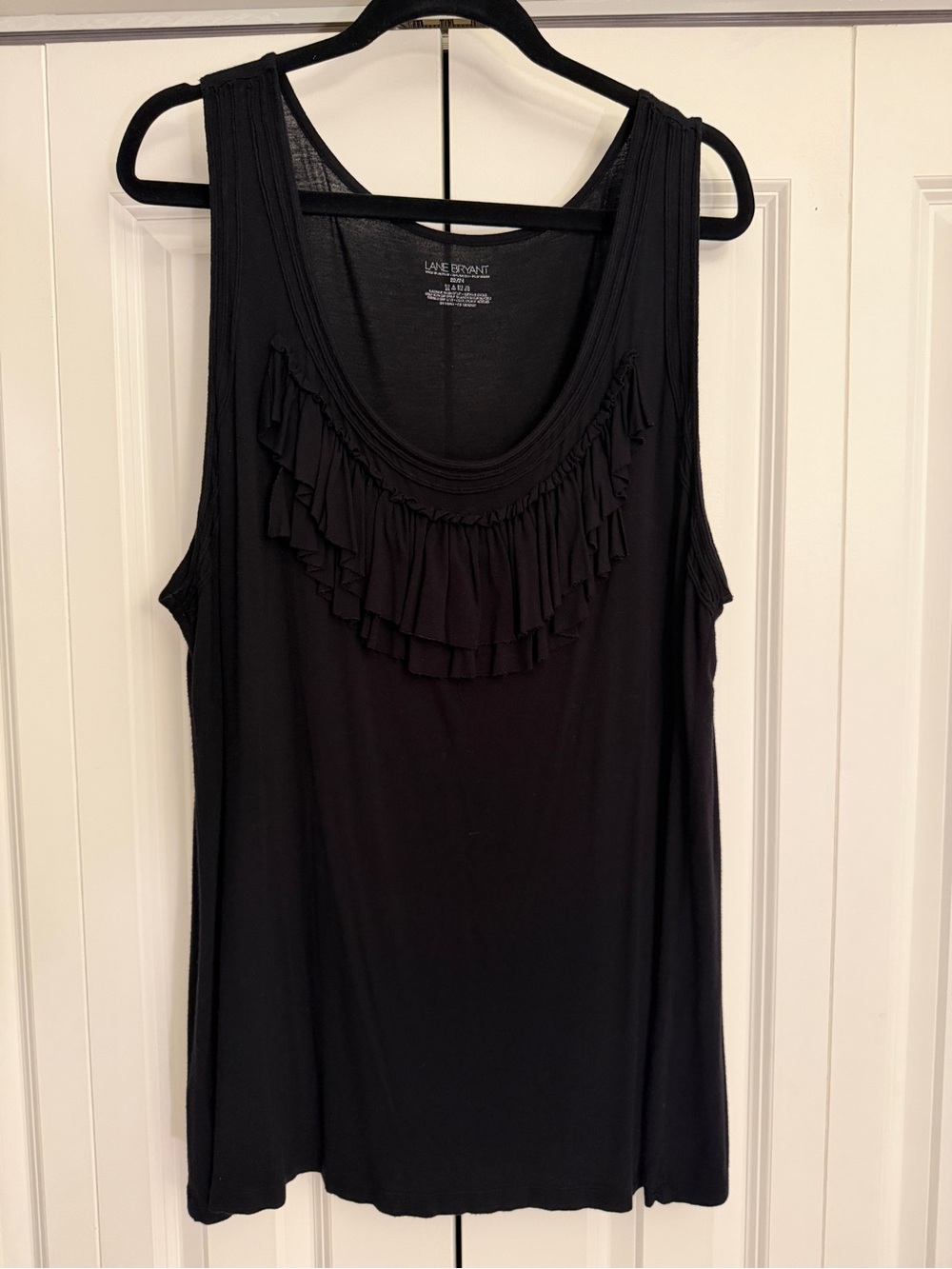 Lane Bryant 22/24 Black Ruffle Neck Sleeveless Top Plus Size